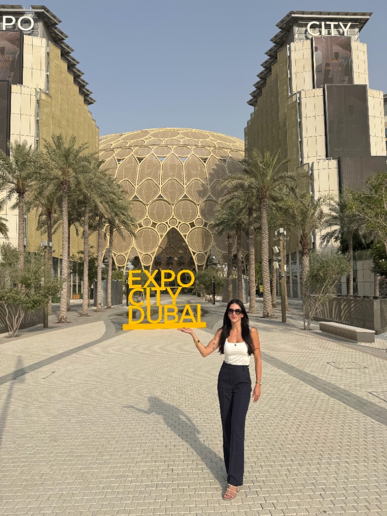 Nathalya Musa, consultora imobiliária em Dubai